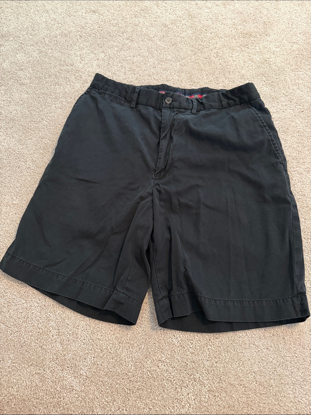 Men's Black Flat-Front Shorts - Clean Everyday Styling